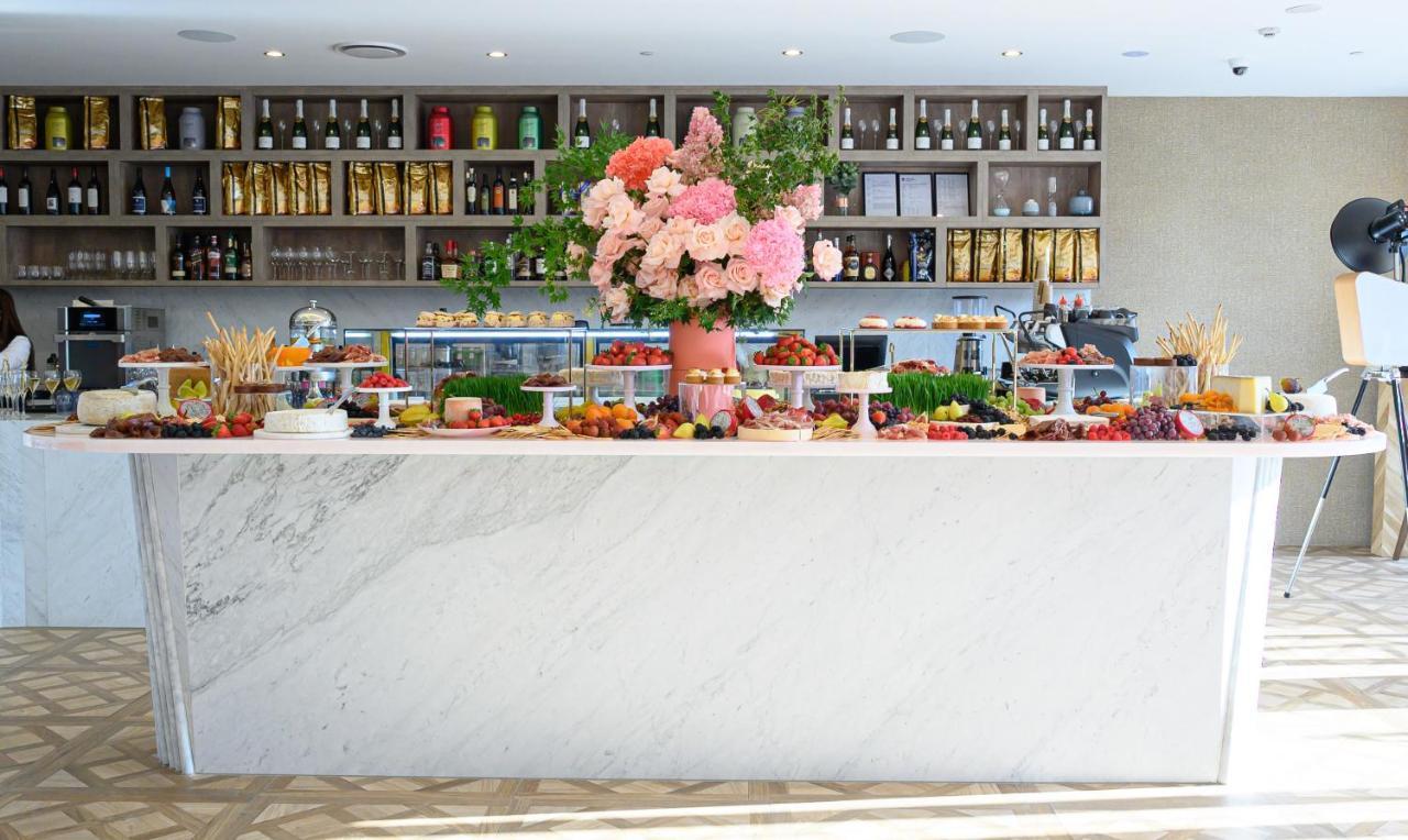 Crowne Plaza Sydney Burwood By Ihg Hotel Bagian luar foto