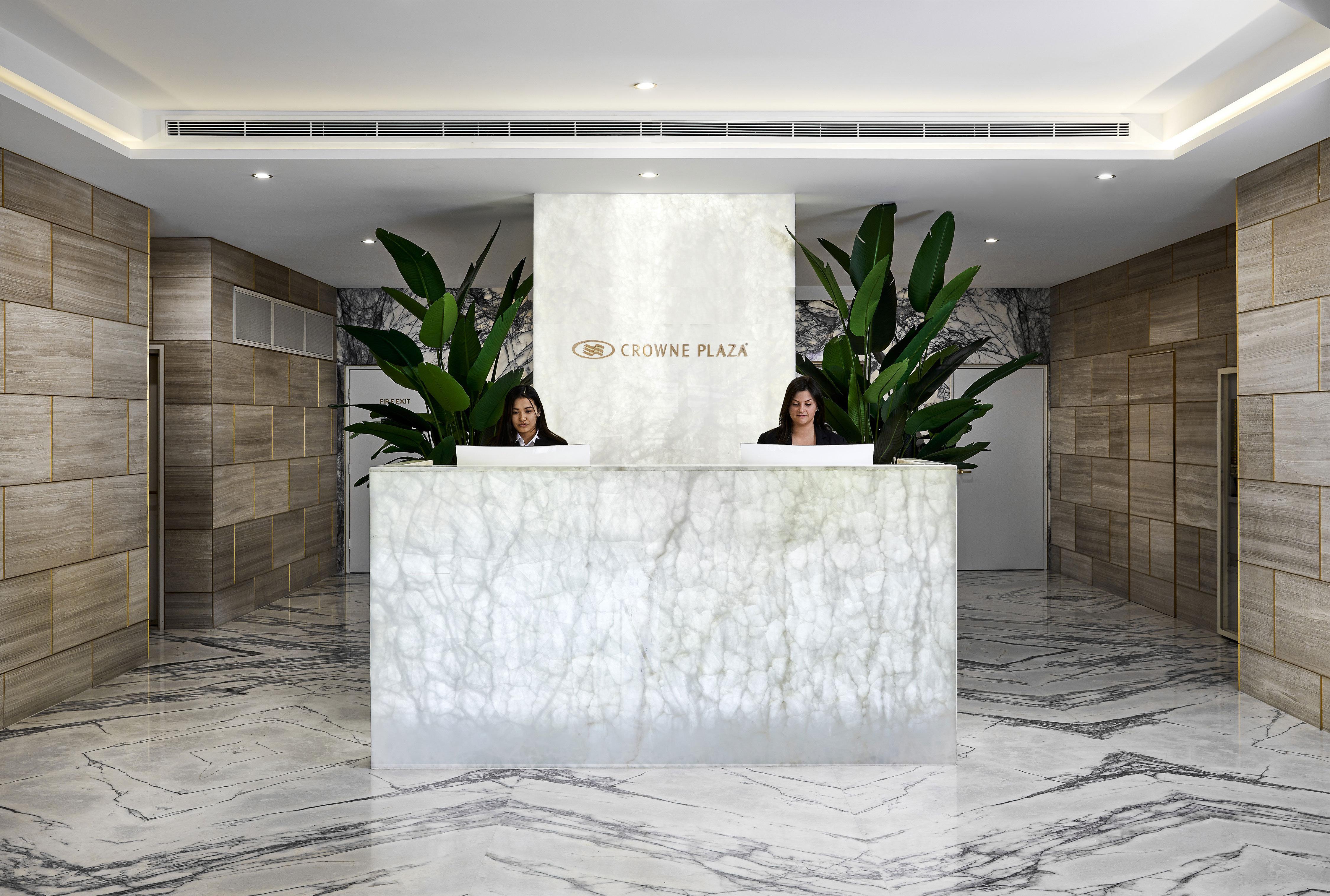 Crowne Plaza Sydney Burwood By Ihg Hotel Bagian luar foto